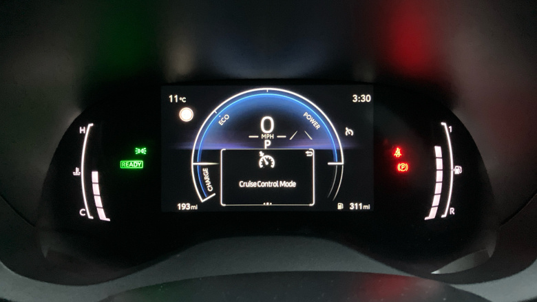 Toyota Yaris 1.5 Hybrid Design 5dr CVT Hybrid Hatchback